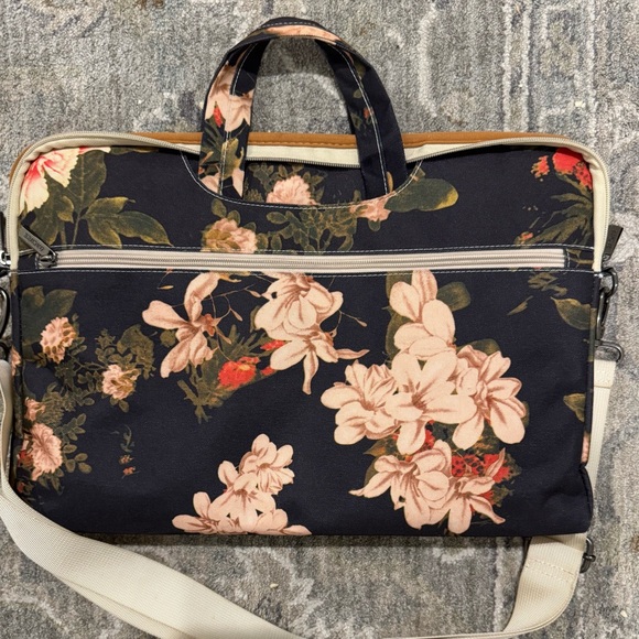 Boutique Brand Floral Black and Cream Women's Laptop Bag - Picture 2 of 2